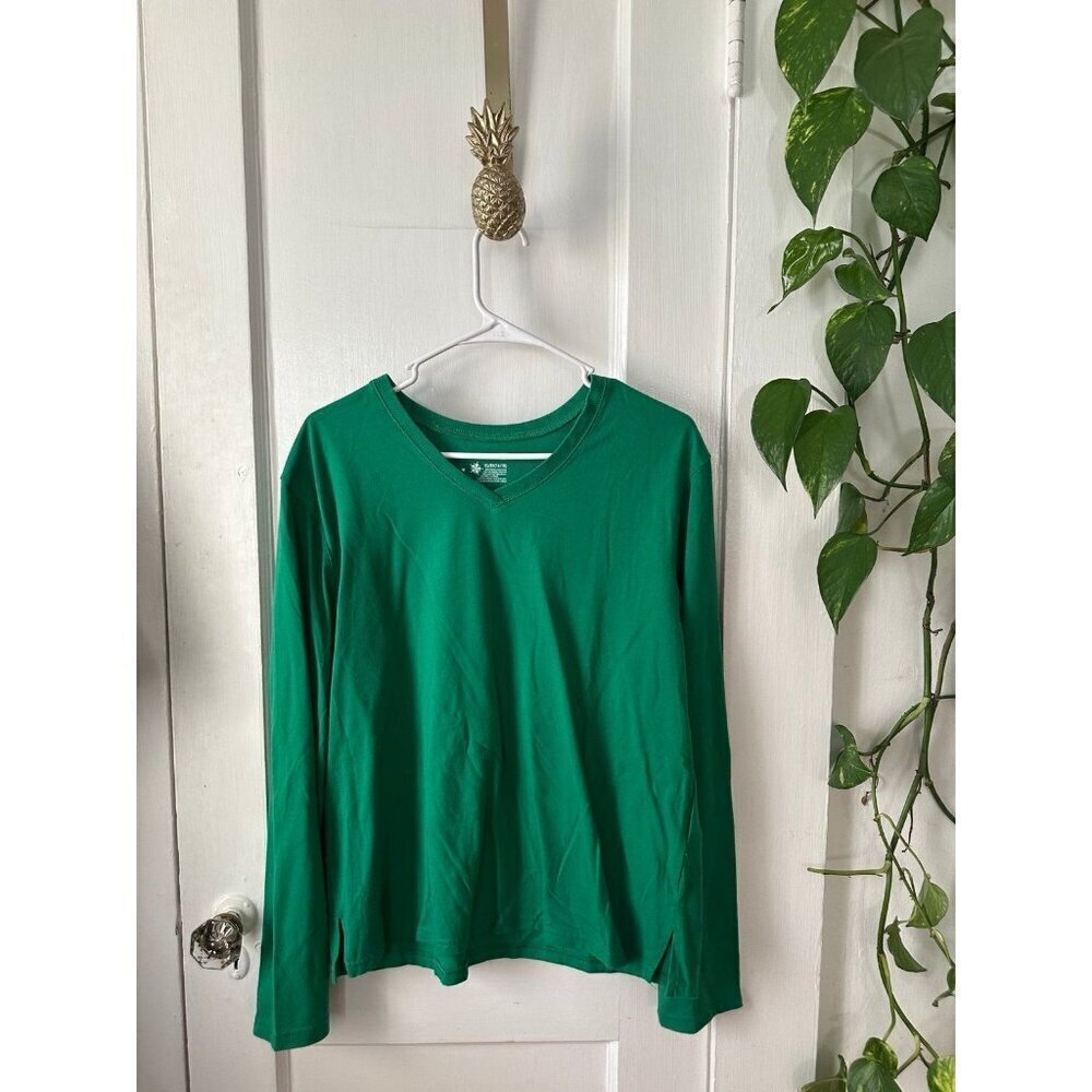 Women’s size x-large green long sleeve shirt